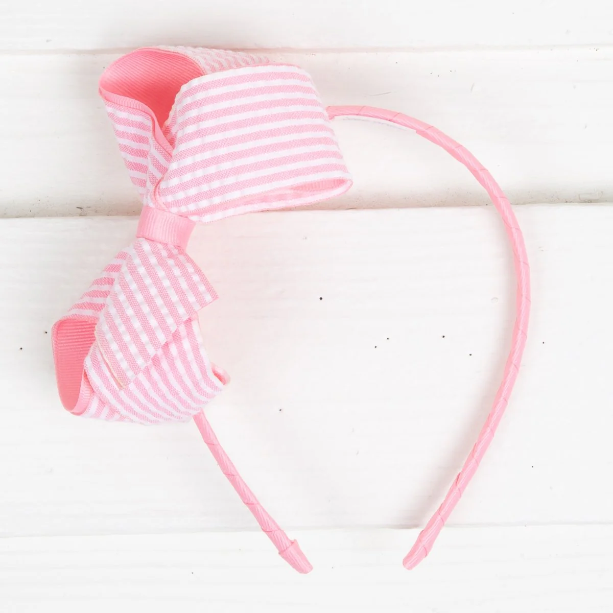 Medium Seersucker Bow Headband - Image 3