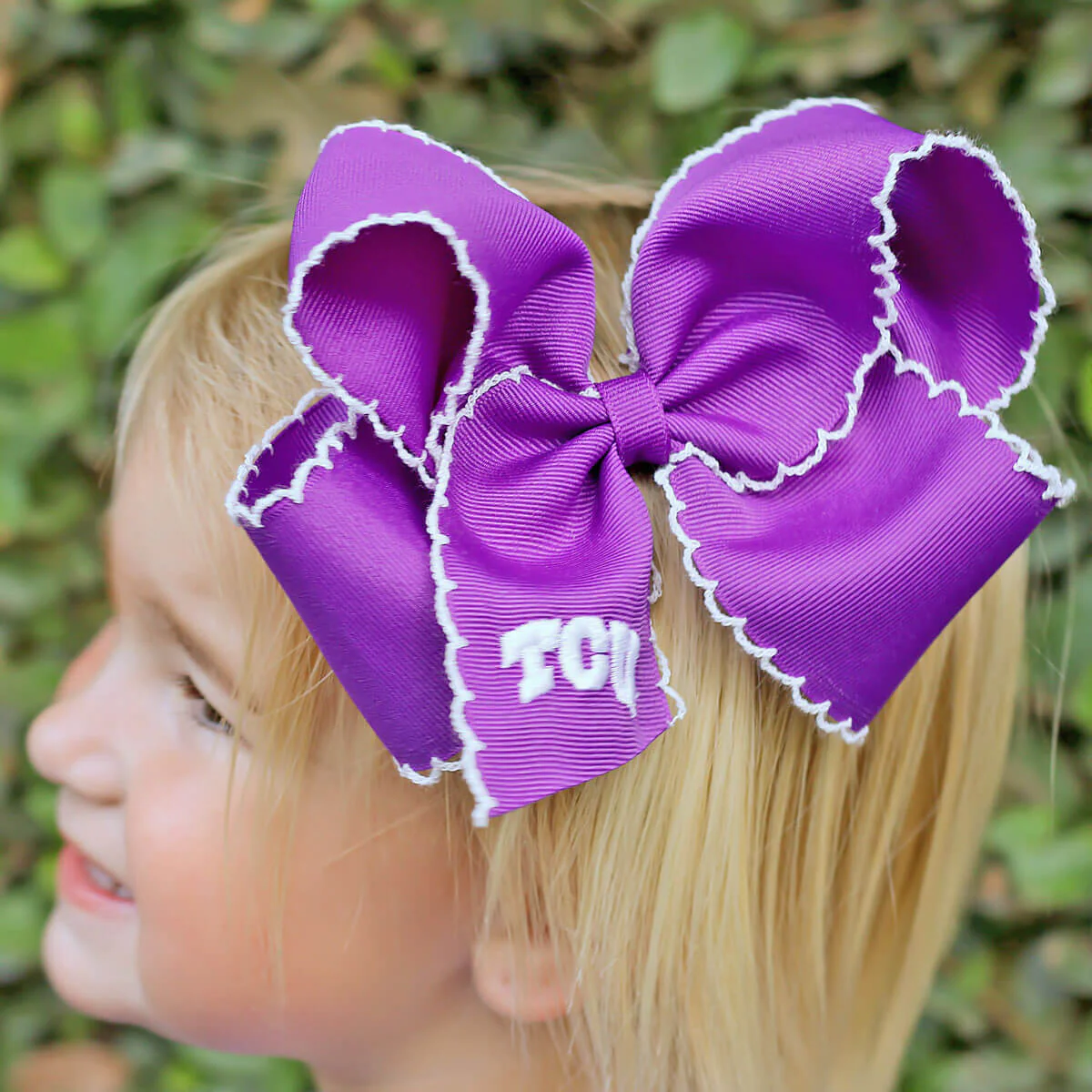 Moonstitch Collegiate Bow - Image 4